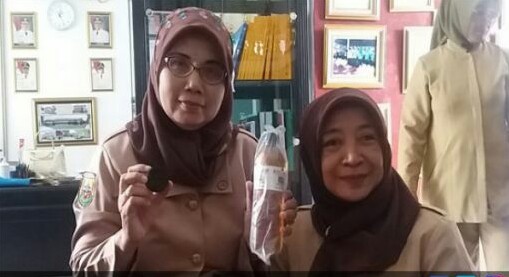 Kreatif! Pelajar dari Bogor Ubah Air Seni Laki-laki jadi Pupuk