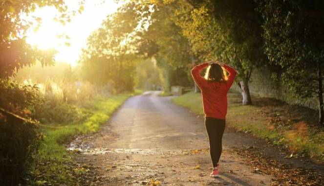 Manfaat Luar Biasa Jalan Kaki 15 Menit Tiap Hari