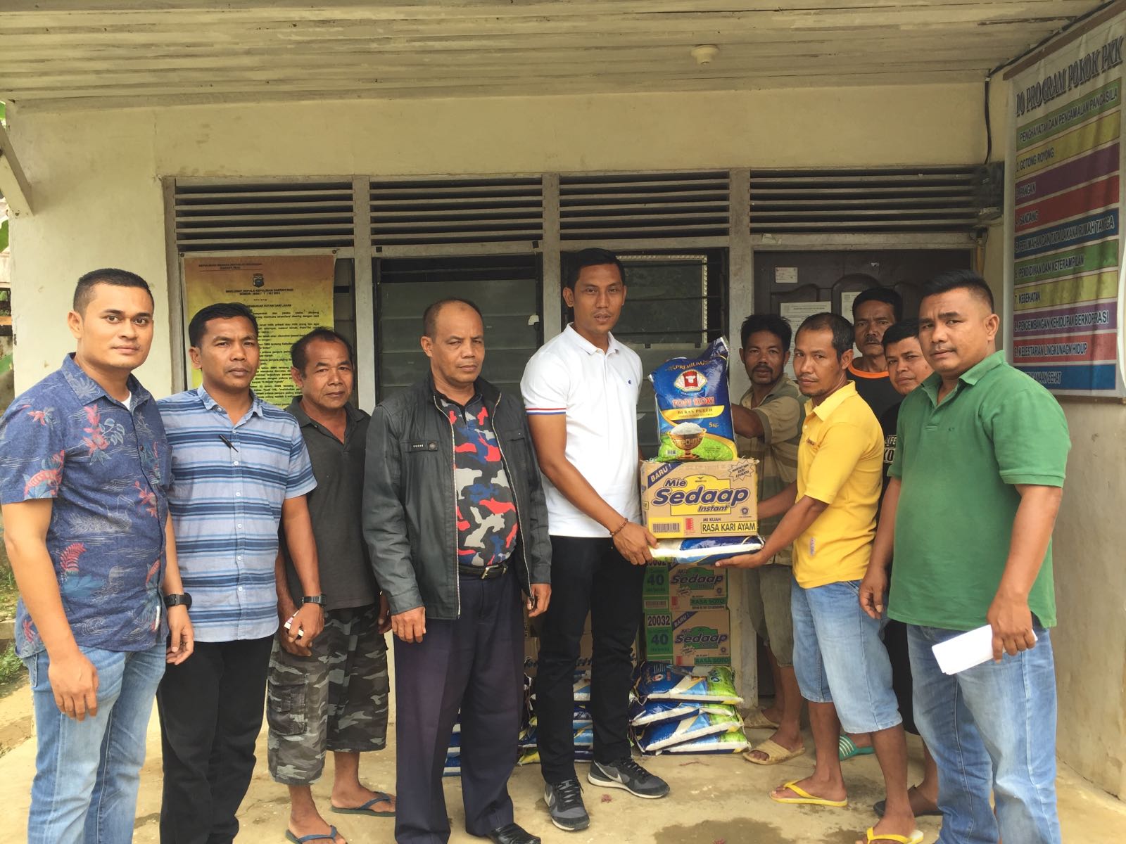 RAPP Salurkan Bantuan Banjir ke Warga Sigaruntang