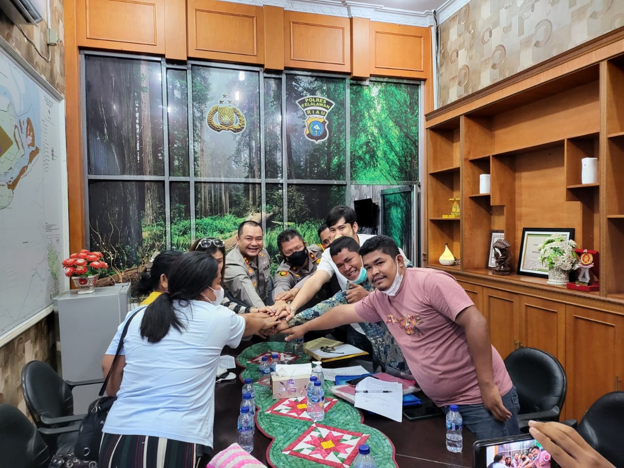 Bertahun-tahun Konflik Karena Rumah Ibadah, Akhirnya Dua Tokoh Agama ini Didamaikan Polres Pelalawan