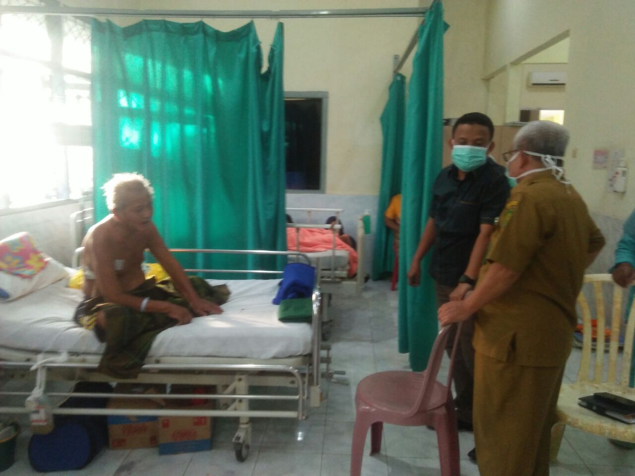 Ketua DPRD Inhil Kunjungi Pasien RSUD Puri Husada Tembilahan