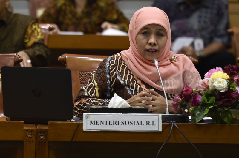 Soal Kabar Khofifah Mundur dari Mensos RI, Istana: Sampai Kemarin Belum Ada!