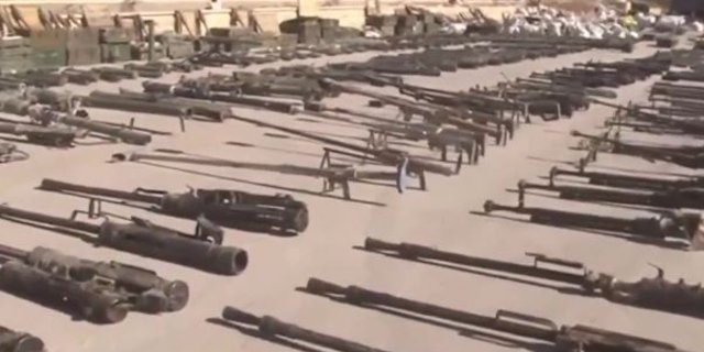 Militer Suriah temukan senjata buatan Israel dan NATO di markas ISIS