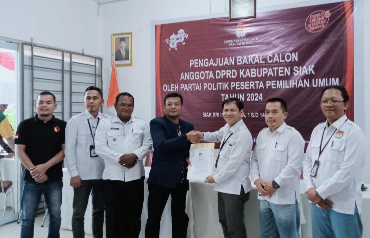 Dari 40 Bacaleg Didaftar ke KPU, NasDem Siak Targetkan 8 Kursi