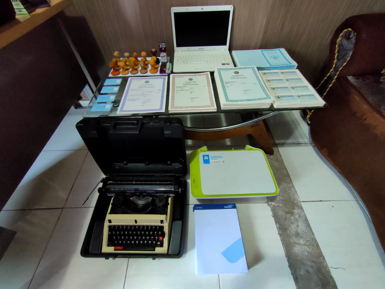 Polisi Ungkap Praktek Pemalsuan Administrasi Kependudukan di Pekanbaru