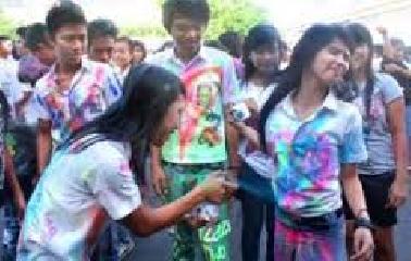 Dewan Minta Disdik buat Program Antisipasi Coret baju