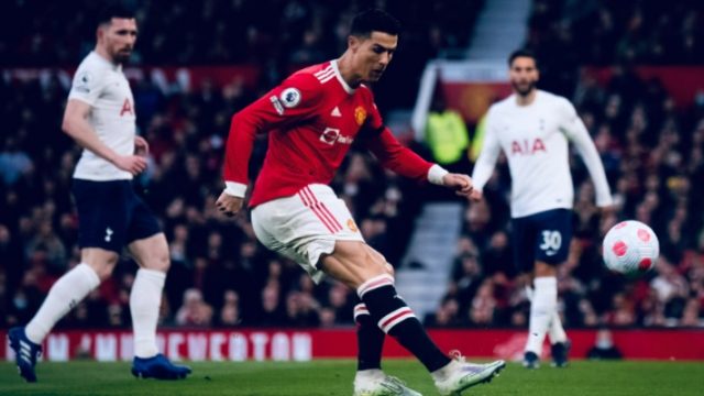 MU vs Spurs: Hujan Gol di Old Trafford, Ronaldo Catat Hattrick ke-59