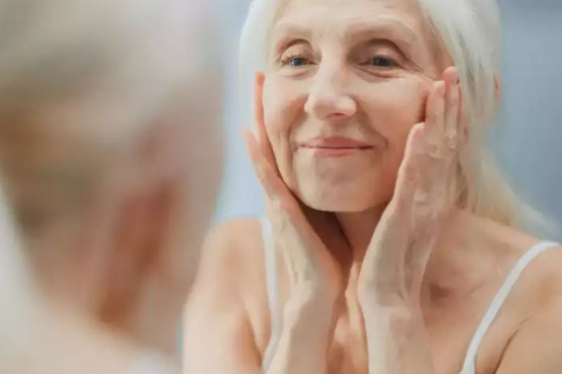 Ini 5 Cara Merawat Kulit Ketika Sudah Mulai Menopause