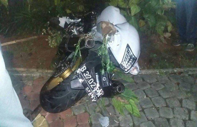 Valentino tewas setelah motornya nabrak separator