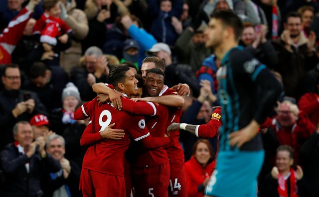 Liverpool Bantai Southampton di Anfield Stadium