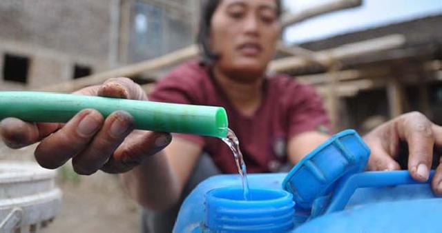 Bupati Minta PDAM Tirta Indragiri Tingkatkan Kualitas Air