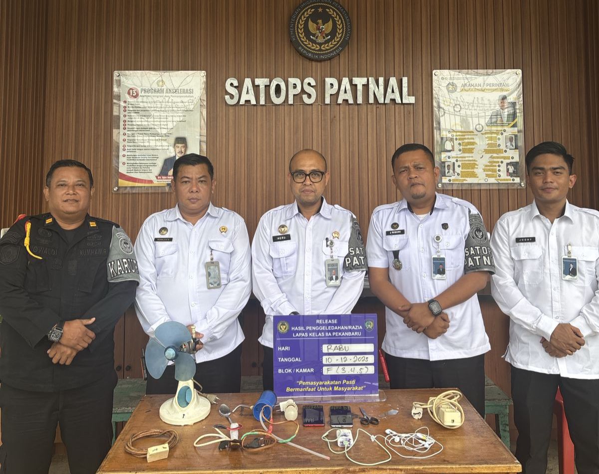 Razia Mendadak di Lapas Pekanbaru, Dua Ponsel dan Sejumlah Barang Terlarang Disita