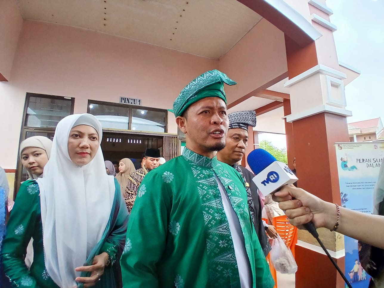 Wako Agung Pastikan Pemko Pekanbaru akan Respon Cepat Keluhan Warga