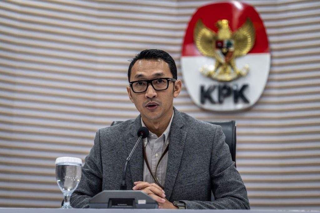 KPK Periksa Empat Pejabat Pemprov Riau Terkait Kasus Korupsi Abdul Wahid, Termasuk Mantan Pj Sekda