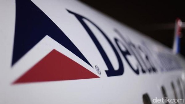 Astaga! Sepasang Traveler Kepergok Mesum di Pesawat