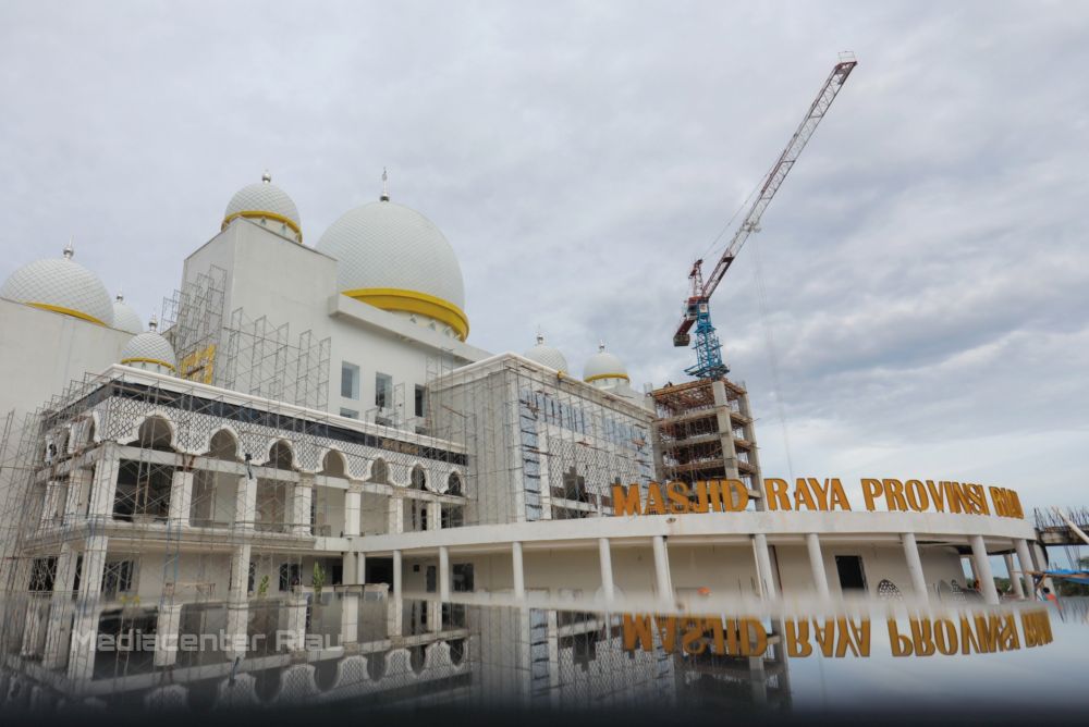 Kontruksi Menara Masjid Raya Riau Terjadi Penurunan, Begini Tanggapan Sekda