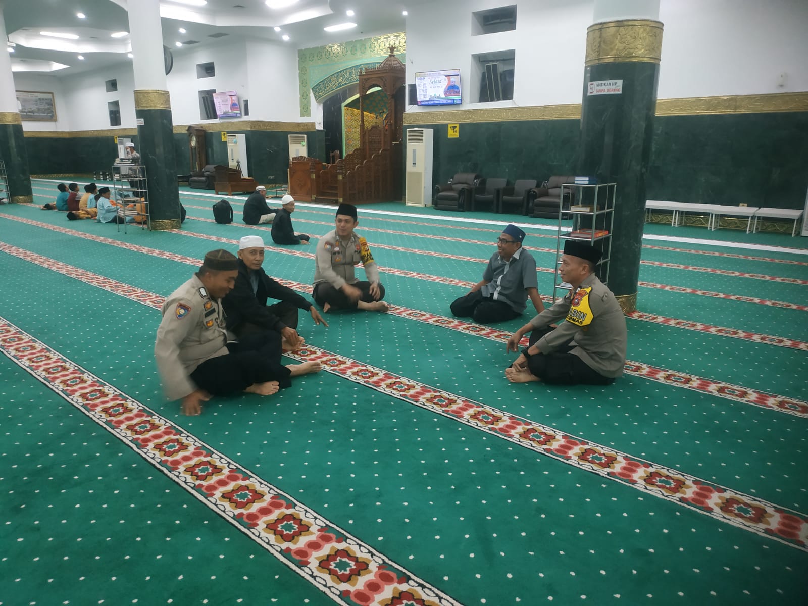 Cooling System di Masjid An Nur, Polsek Pekanbaru Kota Ajak Masyarakat Sukseskan Pemilu