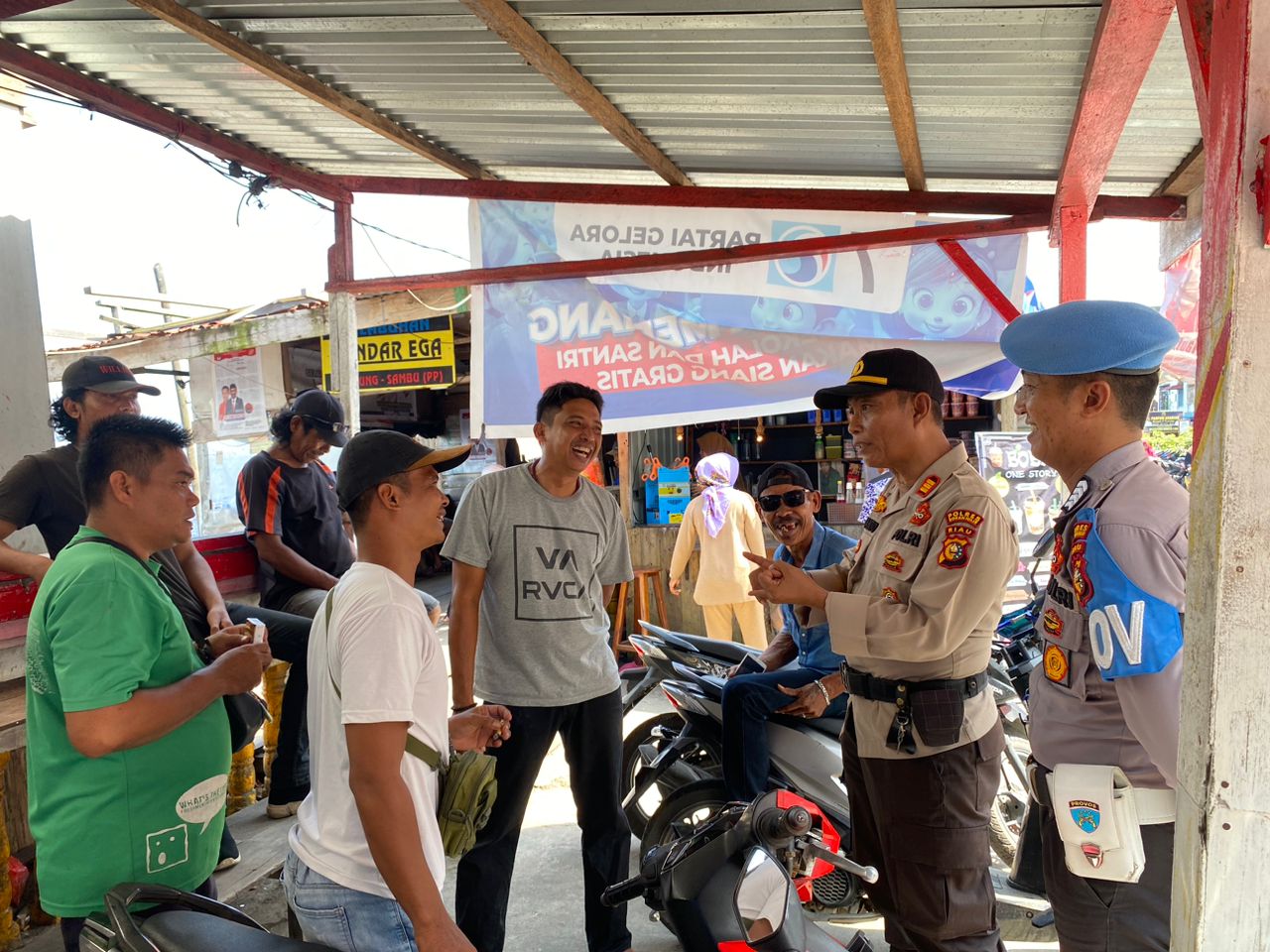 Cooling System di Pangkalan Ojek, Kapolsek Kateman Ajak Masyarakat Sukseskan Pemilu