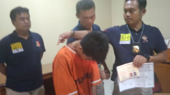 Dua Bulan Kumpul Kebo, Cewek Asal Lampung Ini Baru Sadar Pasangannya Seorang Wanita