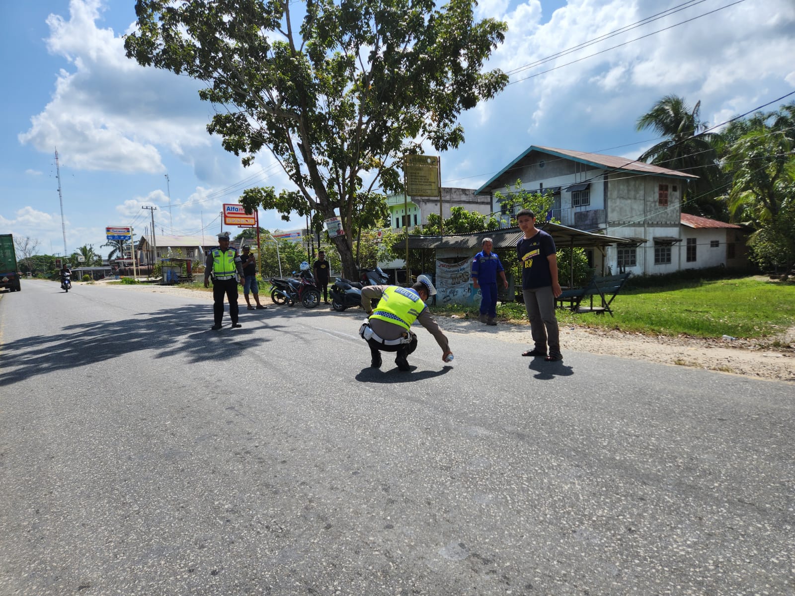 Laka Maut di Lintas Siak-Pakning, Kakak Adik Meninggal Dunia, Supir Grand Max Diperiksa Polisi