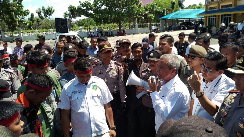 Gelar Aksi Damai, Aliansi Peduli Meranti Dukung Realisasi Janji Bupati Wakil Bupati