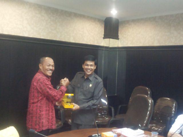 DPRD Tanah Datar Kunjungi DPRD Pekanbaru