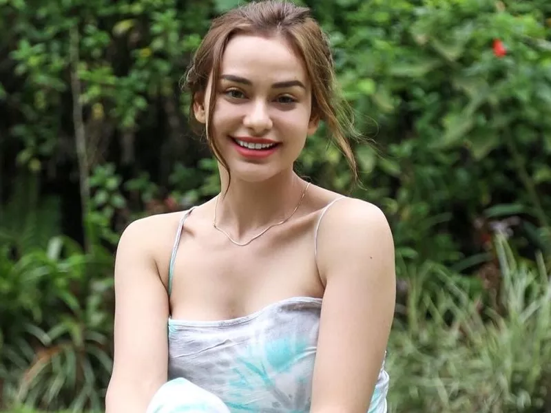 Nora Alexandra, Istri Jerinx SID yang Cantik