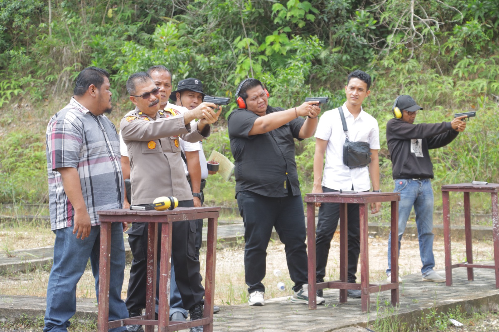 Polres Inhu Jadikan Lomba Menembak Antar Wartawan Agenda Rutin