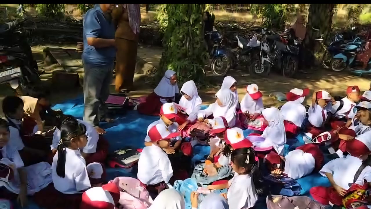 Nasib Anak-anak di Kawasan TNTN: Pendidikan Terancam, Orang Tua Dicap Perambah