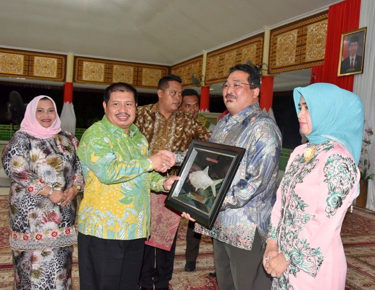 Malam Pisah Sambut, Heru Winanto Gantikan Rahman Dwi Saputra Sebagai Kajari Bengkalis