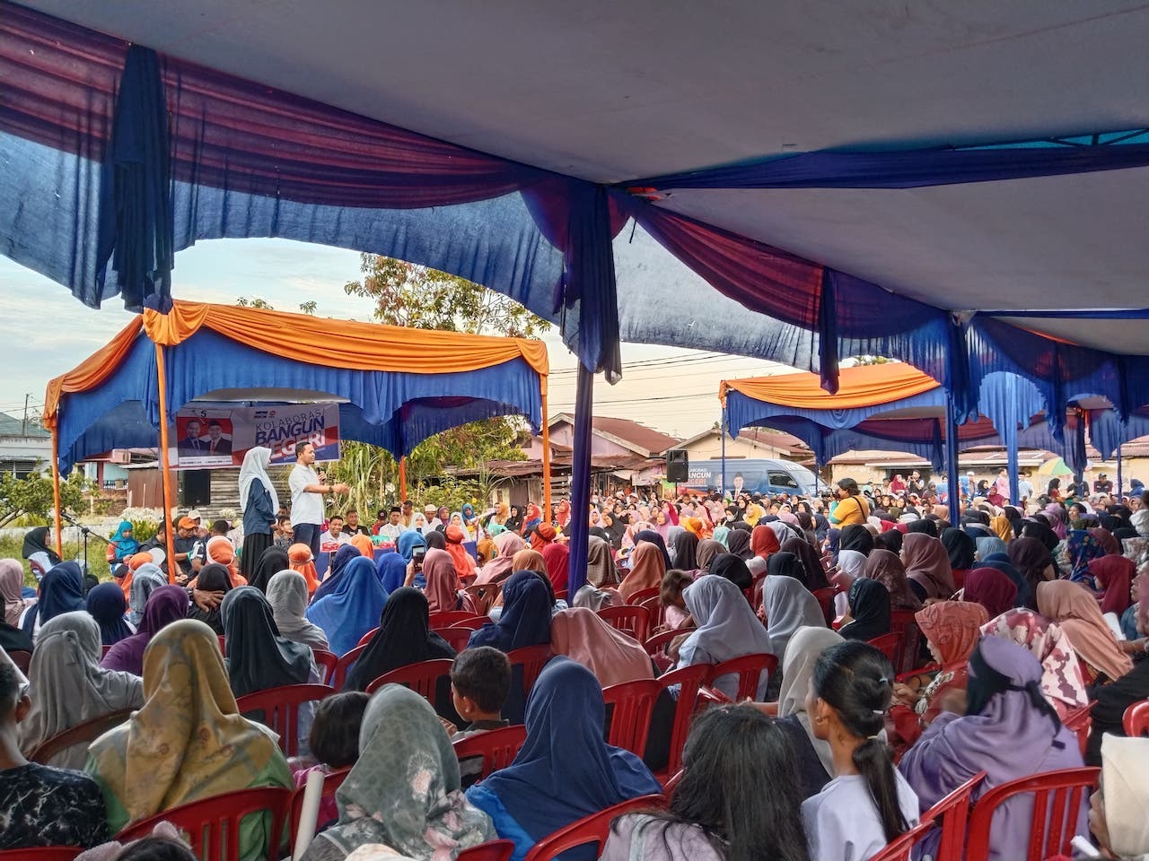 Warga Yakin Agung-Markarius Bisa Segera AMAnkan Kondisi Infrastruktur dan Lapangan Pekerjaan