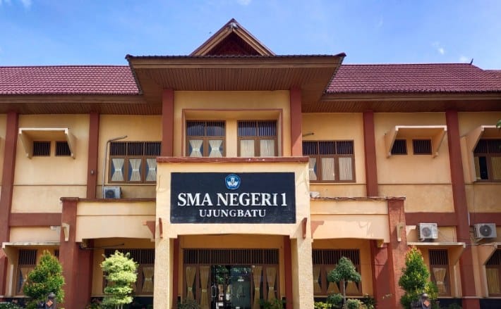 Kepsek dan Bendahara SMAN 1 Ujung Batu Didakwa Rugikan Negara Rp2,8 Miliar