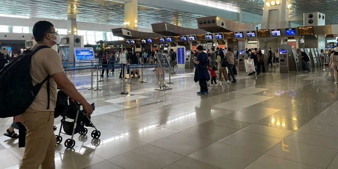 Sudah Booster, Penumpang Penerbangan Domestik Tidak Perlu Tes Covid-19