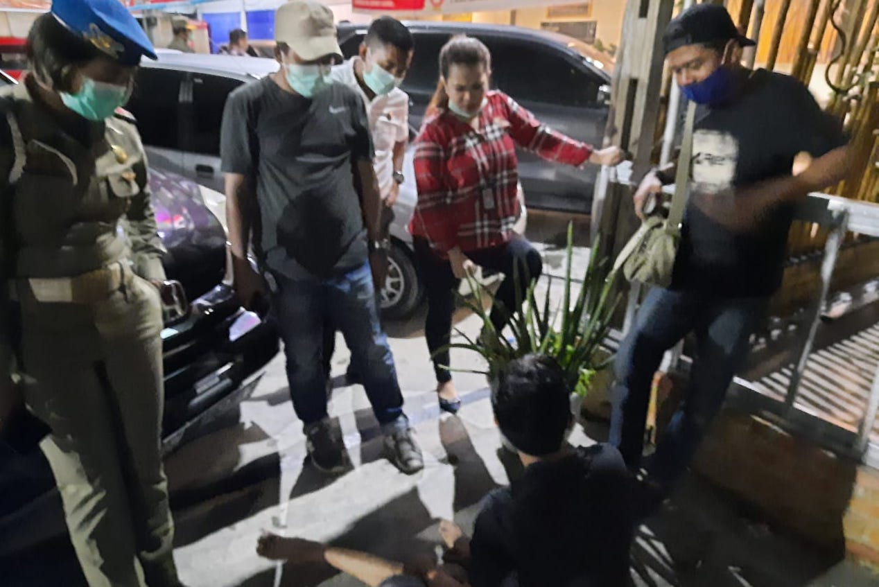 Takut Razia, Pria di Pekanbaru Ini Lompat dari Lantai 2 Hotel, Pasangannya Tertinggal Dikamar