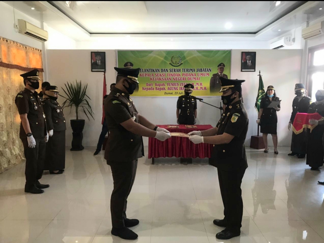 Yunius Zega Dimutasi Jabat Kasi Pidsus Kejaksaan Negeri Kelas I Kota Pekanbaru