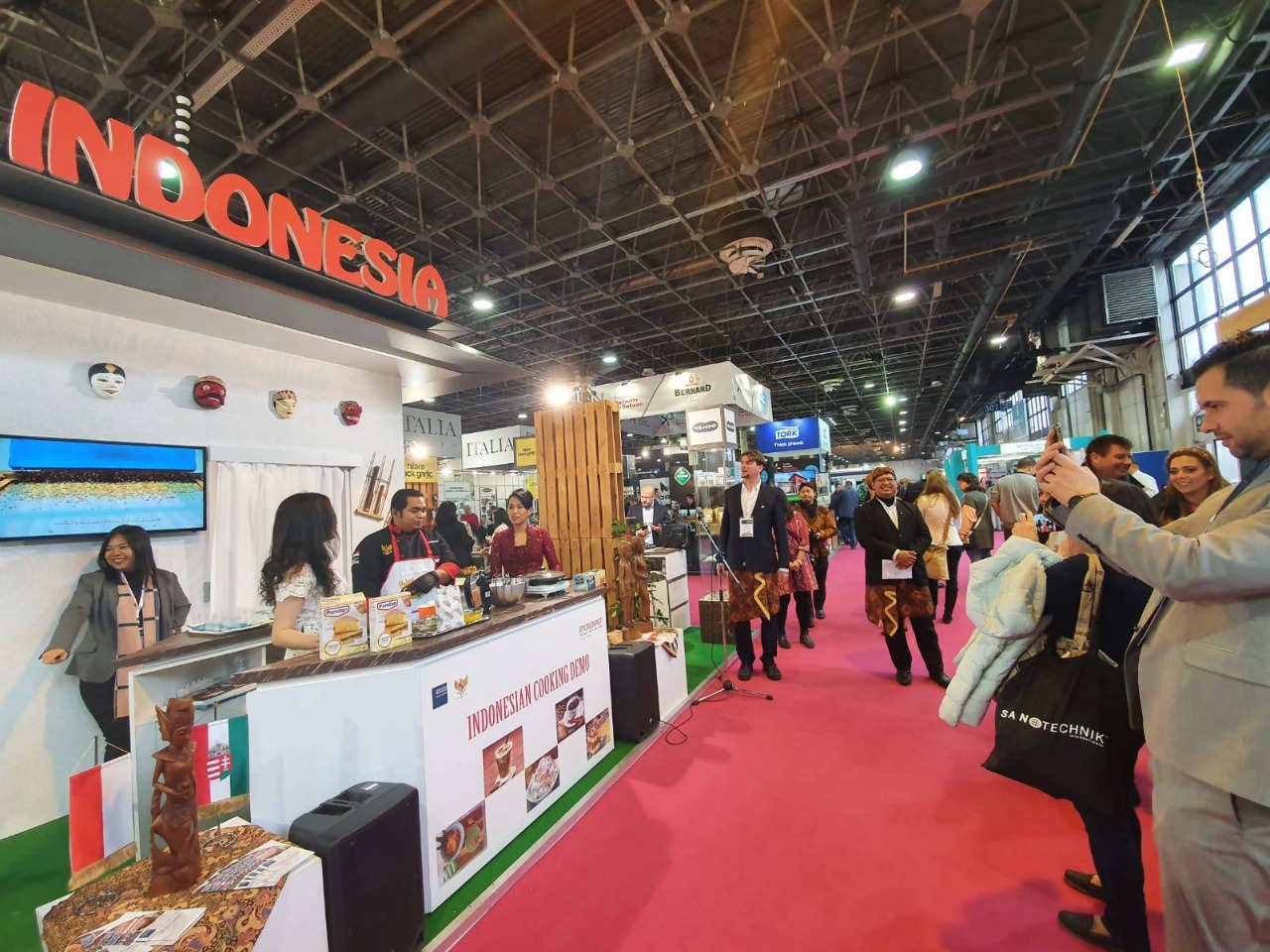 Tampil di Sirha Budapest 2022, Produk Indonesia Catatkan Potensi Transaksi  USD 3,7 Juta  