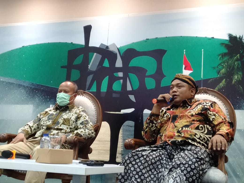 Hindari PMK, Panitia Qurban Dimbau Musnahkan Jeroan Hewan