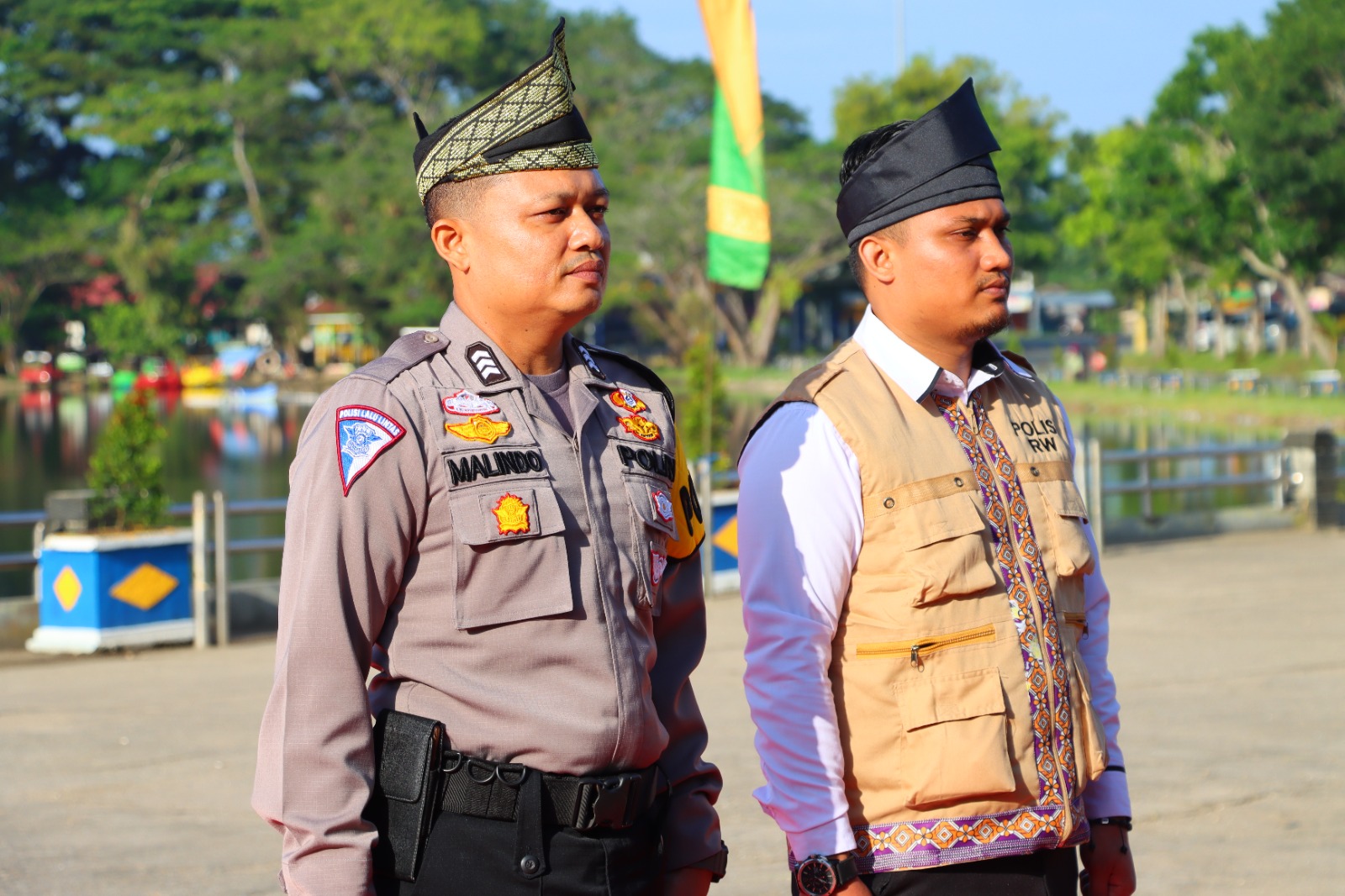 Launching Program Polisi RW Polres Inhu di Danau Raja dan Rompi Motif Seroja