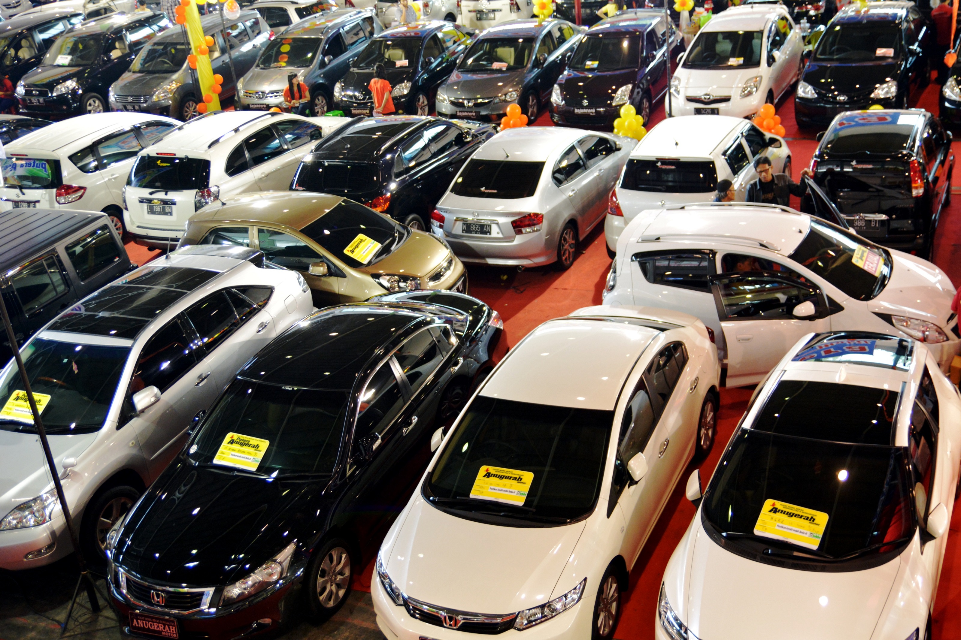 Ini dia Mobil Bekas Incaran Anak Kuliah