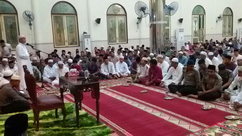 Wakil Bupati Meranti Ikuti Tablig Akbar di Masjid Agung Darul Ulum