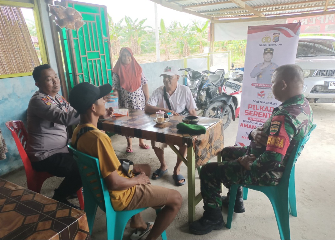 Patroli Sinergitas Polri-TNI Kerumutan dalam Rangka Harkamtibmas Pilkada