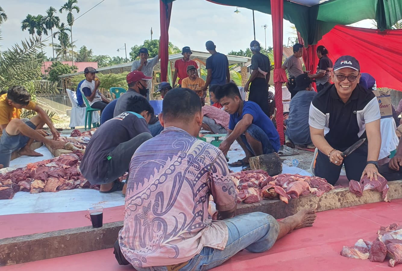 Petani Sawit Sembelih Sapi dan Kambing di Apkasindo