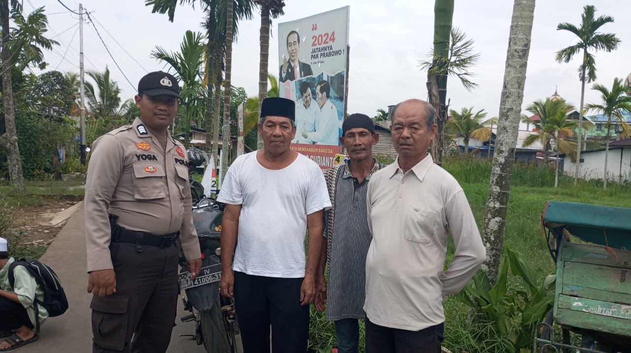 Polsek Tembilahan Sosialisasikan Pemilu 2024 dan Upayakan Situasi Aman di Kelurahan Sungai Perak