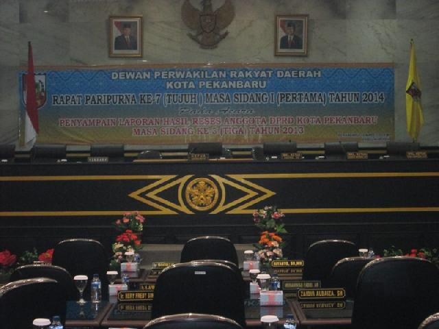 Wah...Gara-gara Anggota DPRD Ngungsi ke Luar Kota, Paripurna tak Kuorum