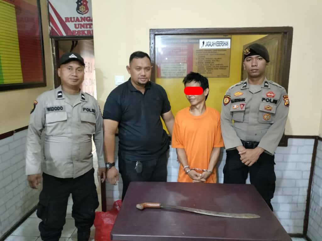 Pria di Siak Ngamuk Bawa Parang, Ancam Bunuh Tetangga