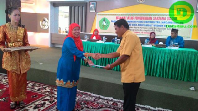 FIA Unilak Gelar Yudisium