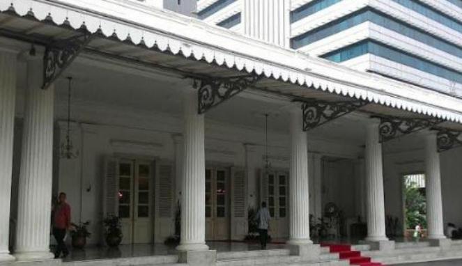 Kini, Suara Azan Terdengar di Setiap Sudut Balai Kota Jakarta