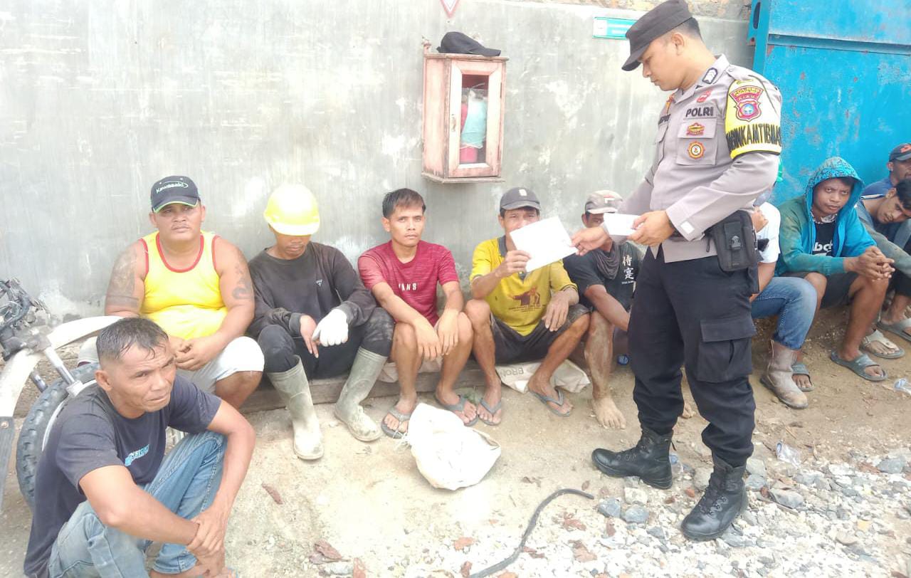 Kapolsek Rengat Barat Edukasi Pemilu Damai pada Karyawan dan Serikat Kerja