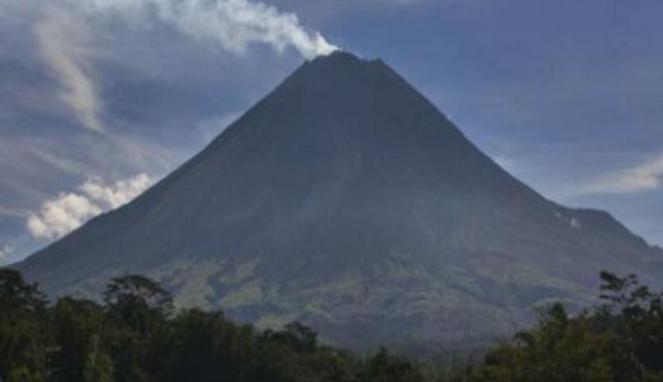 Kabar Gunung Merapi Meletus Dibantah