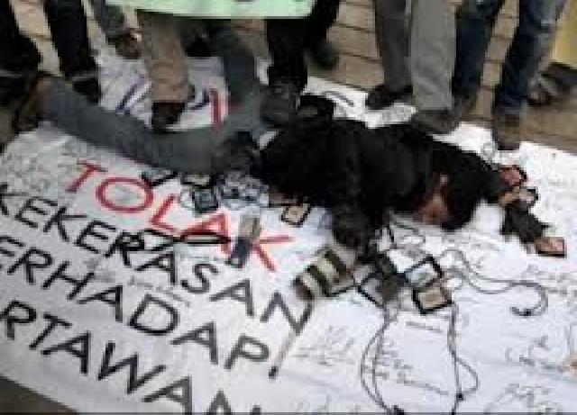 Liput Penertiban PKL di RSUD AA, Wartawan Riau Pos Dianiaya OTK